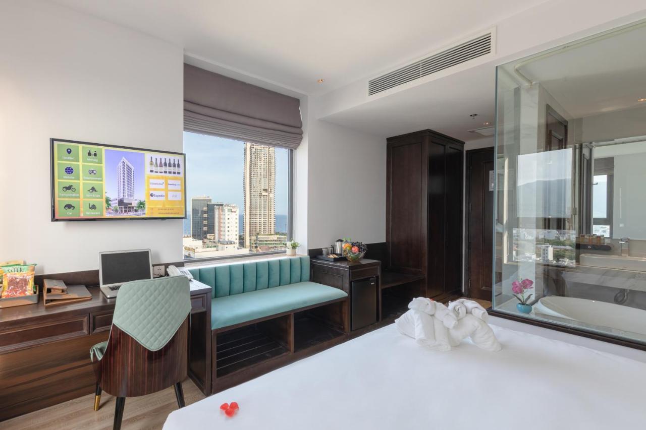 Cordial Grand Hotel Da Nang Beach - Infinity Rooftop Pool 外观 照片