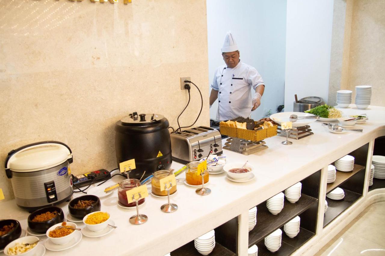 Cordial Grand Hotel Da Nang Beach - Infinity Rooftop Pool 外观 照片