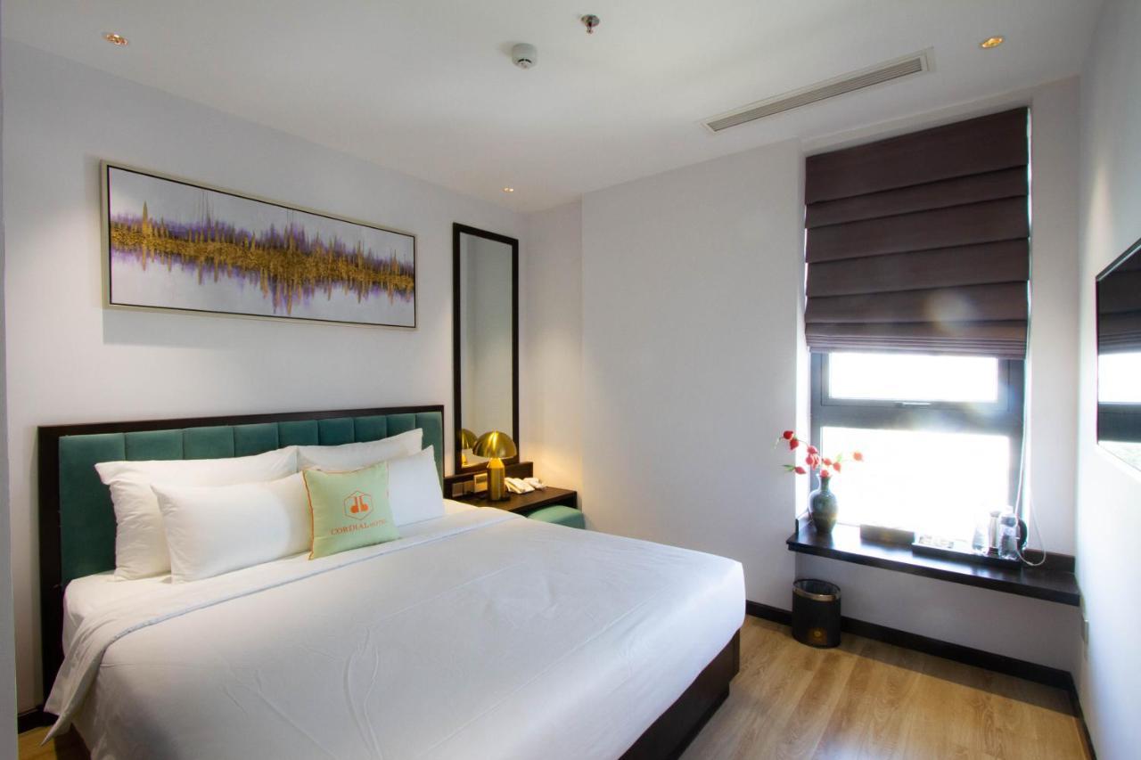 Cordial Grand Hotel Da Nang Beach - Infinity Rooftop Pool 外观 照片