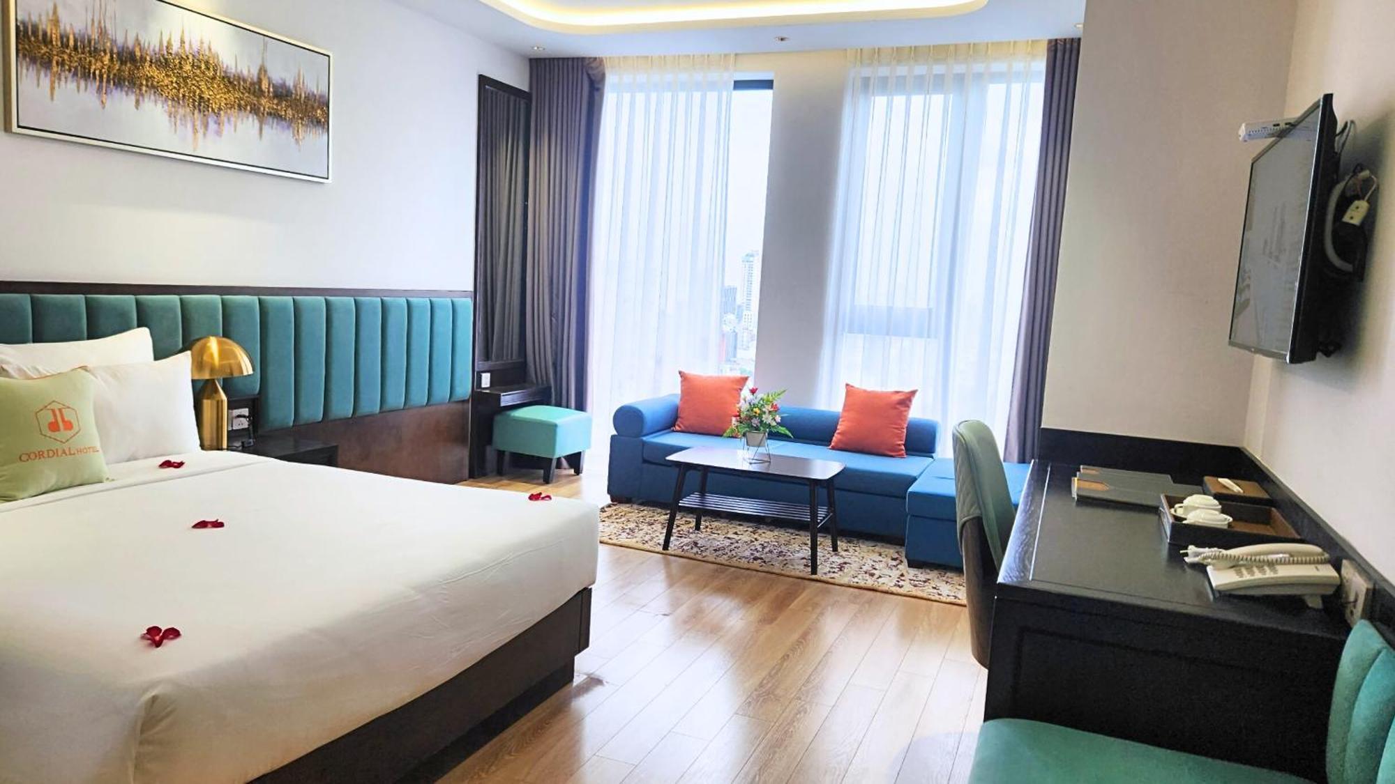 Cordial Grand Hotel Da Nang Beach - Infinity Rooftop Pool 外观 照片